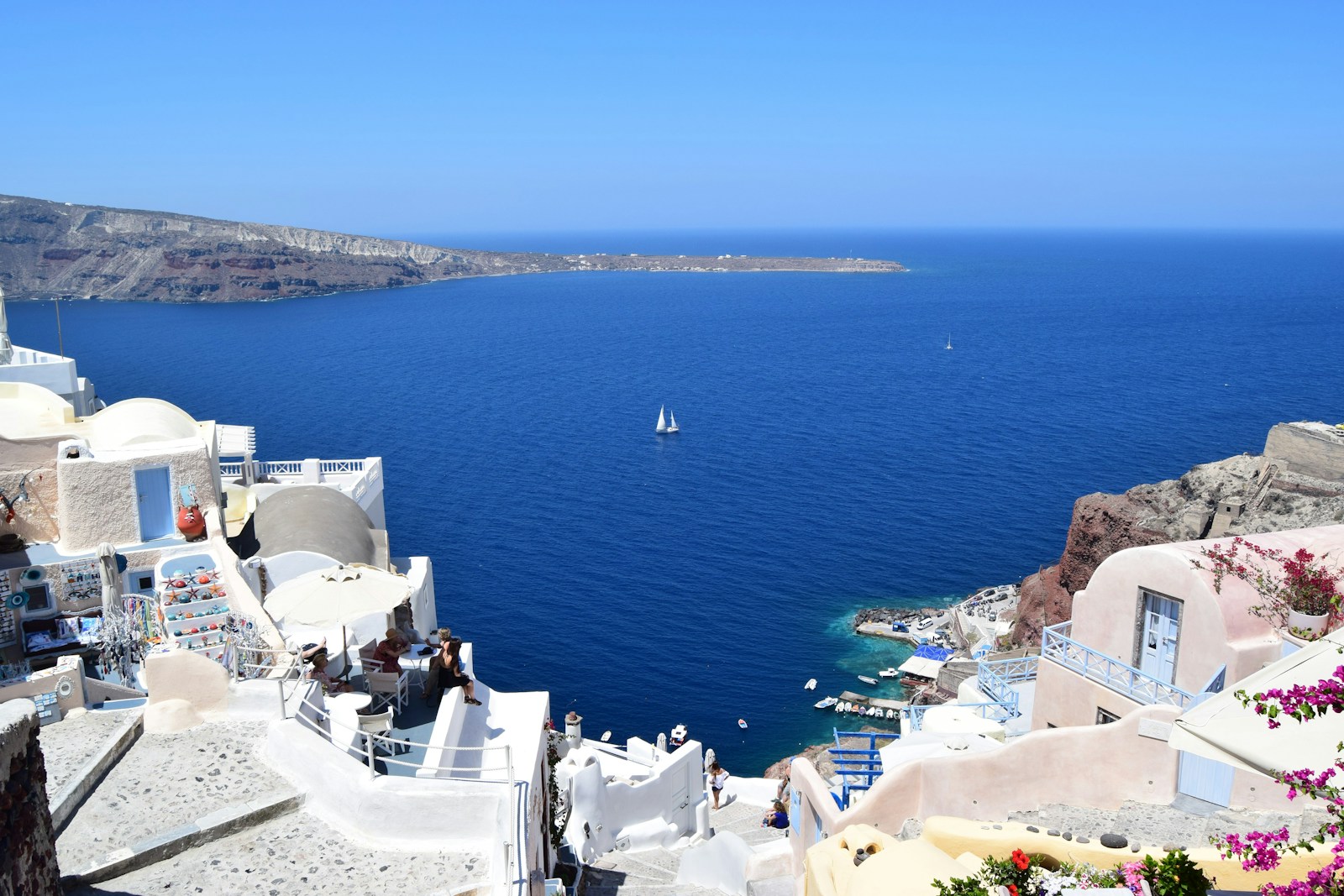 Greece — Blue domes of Santorini